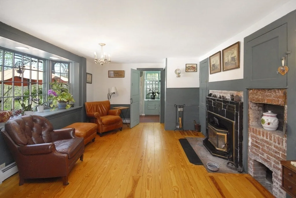 Photo of 239 Stow Rd