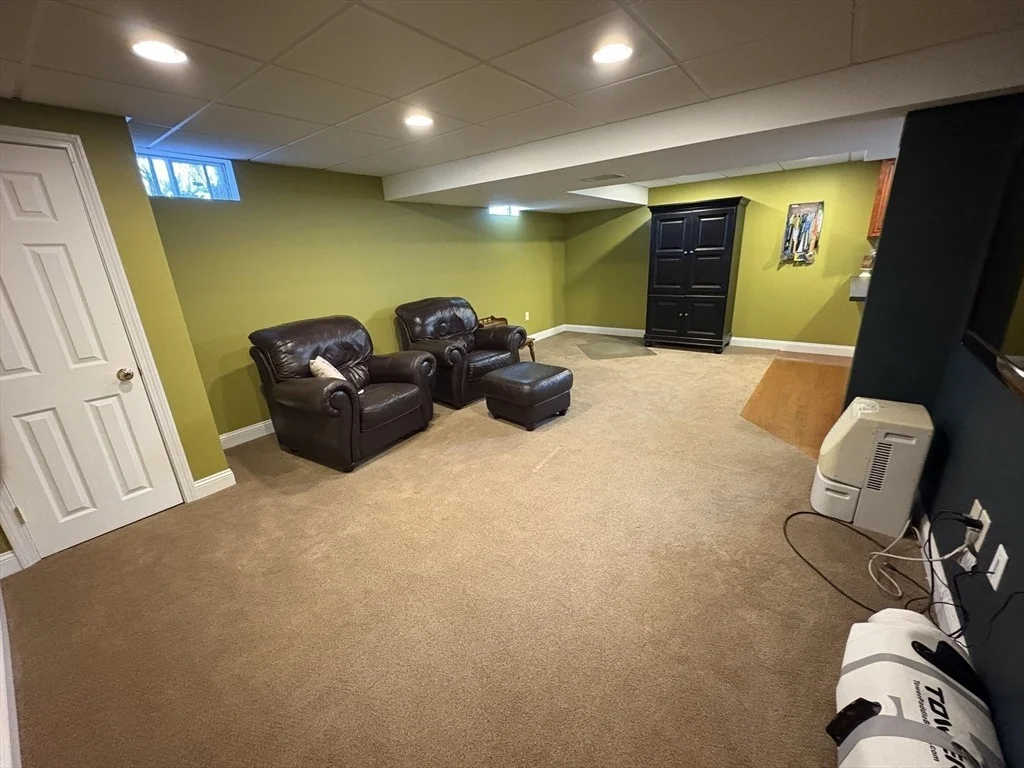 Photo of 42 Deertrack Drive