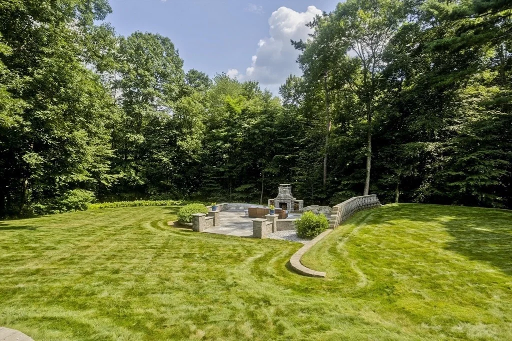 Photo of 338 Bennett Rd