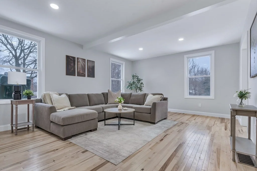 Photo of 73 Walnut St