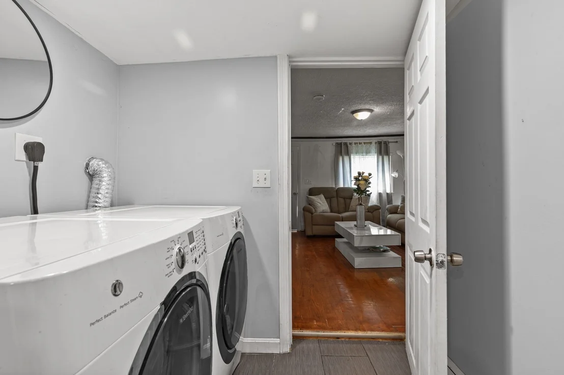 Photo of 452 Tecumseh St