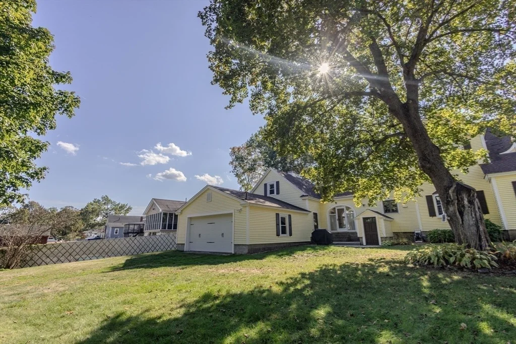 Photo of 47 Elm St.