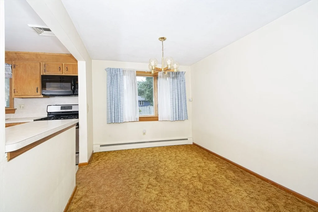 Photo of 463 Farm Rd