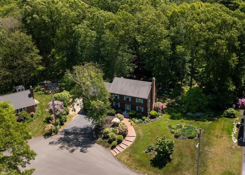 Photo of 5 Cape Cod Ln