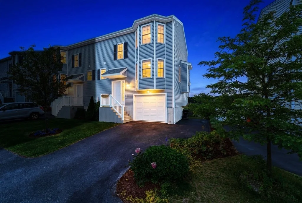 Photo of 34 Bittersweet Blvd
