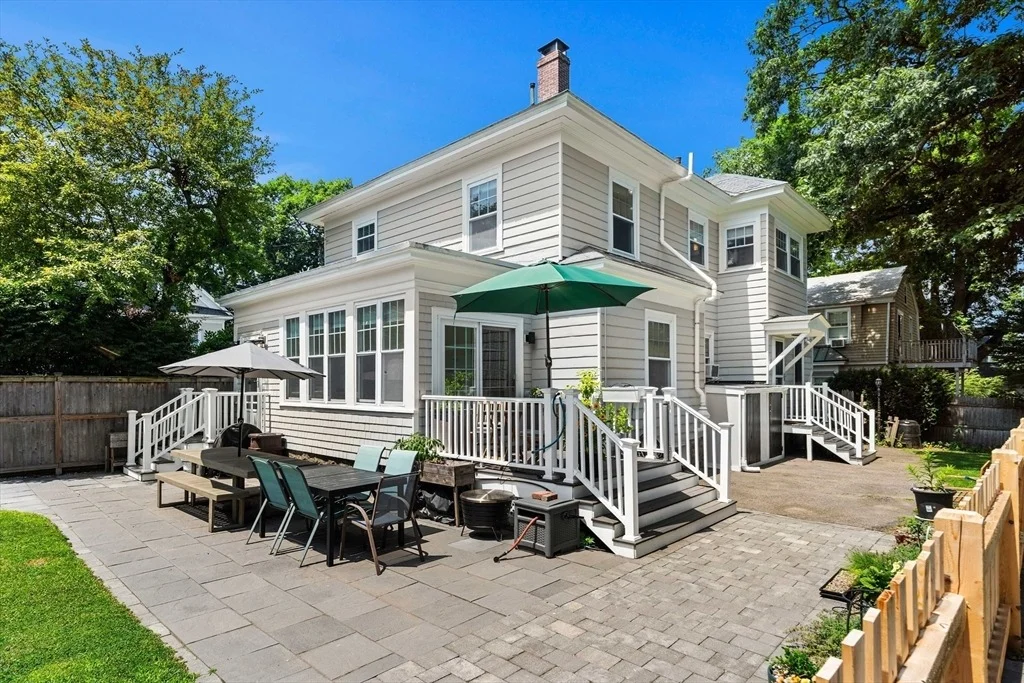 Photo of 62 Parkview Ave