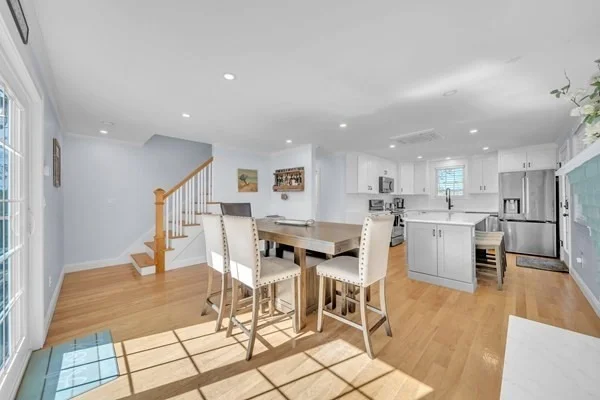 Photo of 35 Holbrook Ave