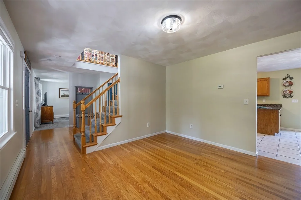 Photo of 2 Nicole Way