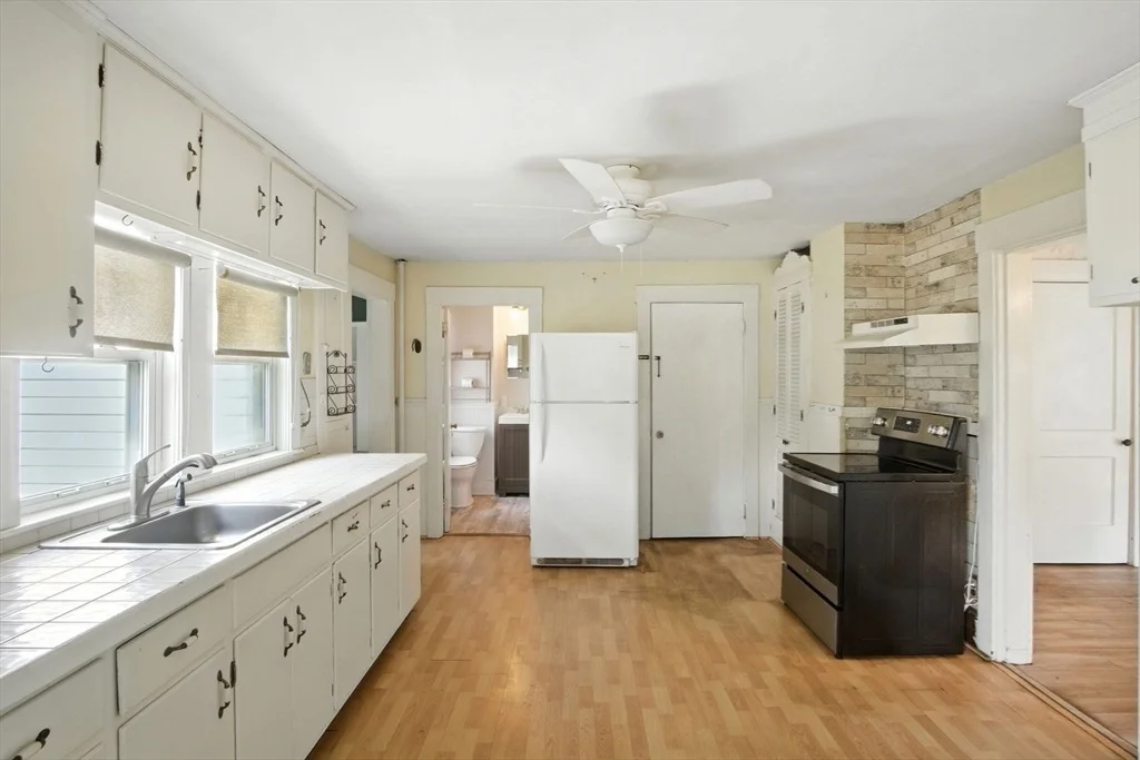 Photo of 12 Edith Ave