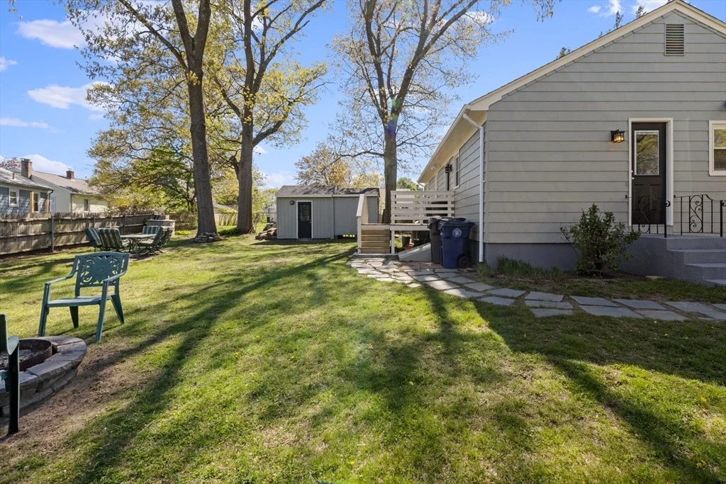 Photo of 136 Phillips Ave