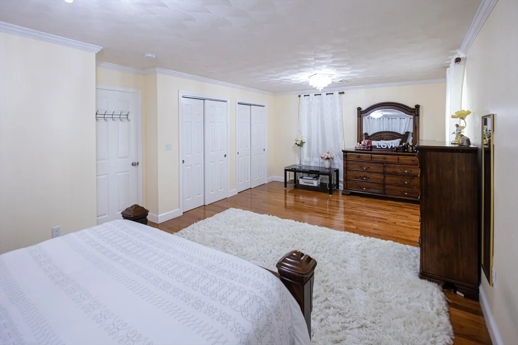 Photo of 76 River St
