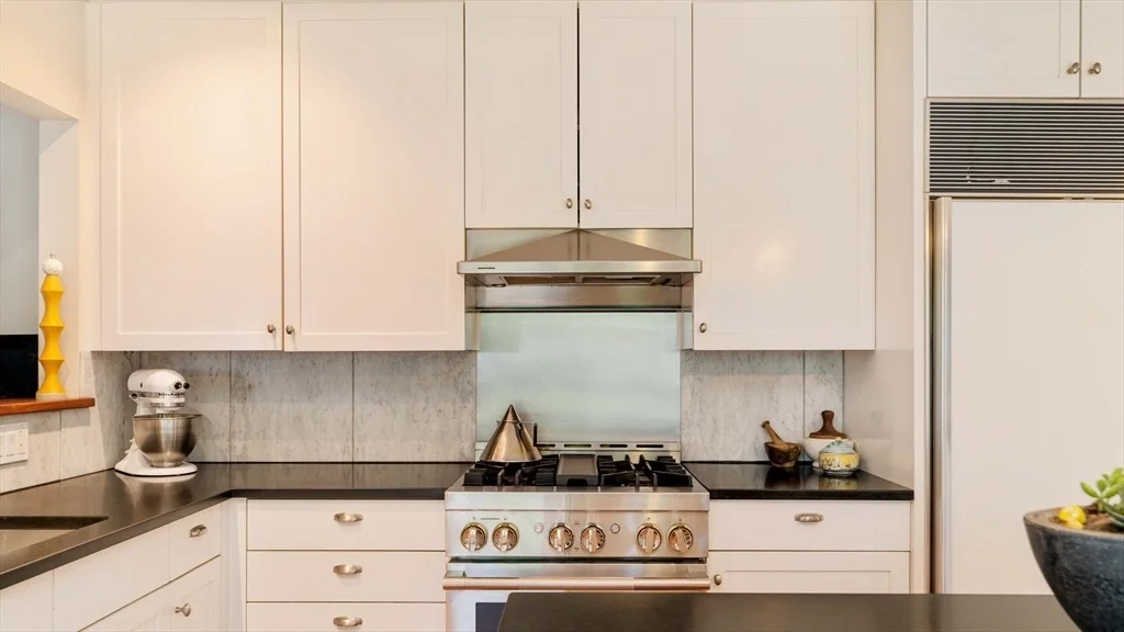 Photo of 2 Maple Pl
