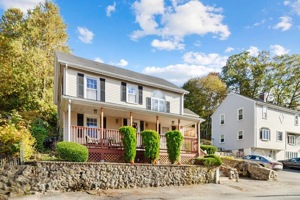 Photo of 33 Springdale Ave