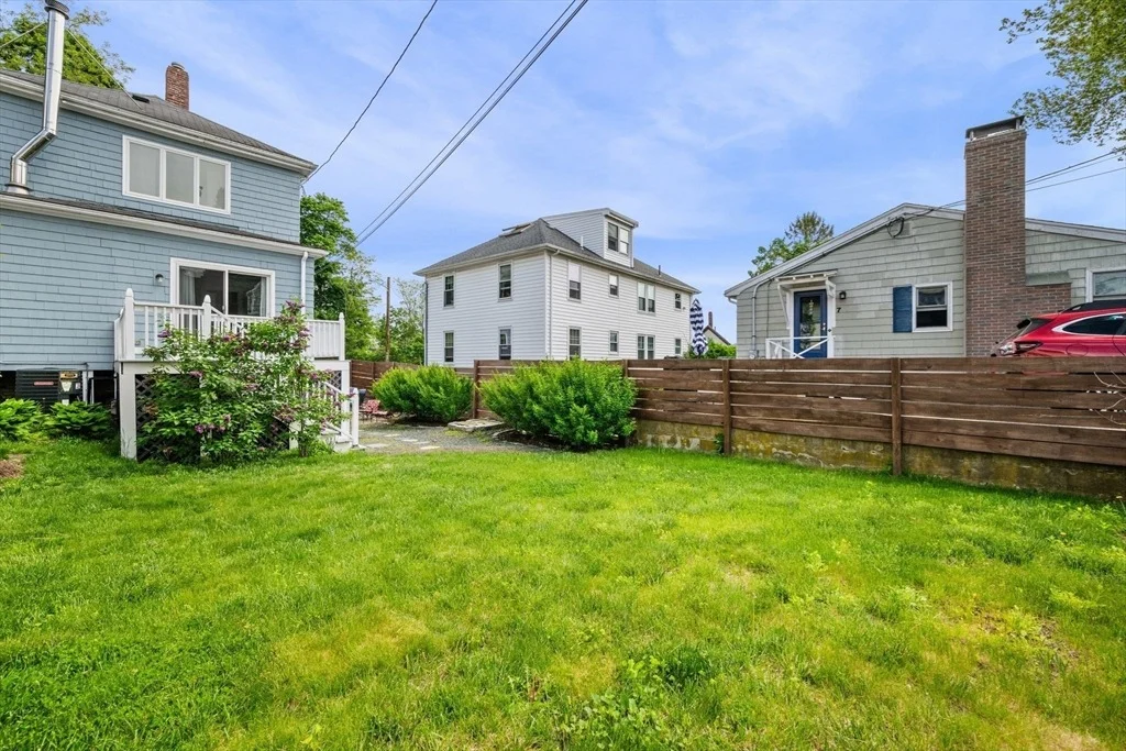 Photo of 8 Baker Ave