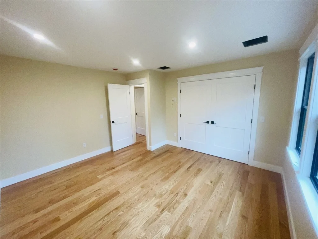 Photo of 4 Resolution Rd