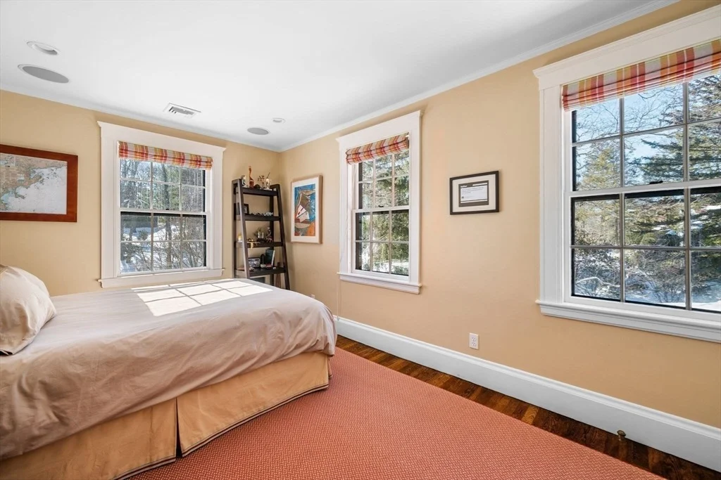Photo of 45 Forest Ave