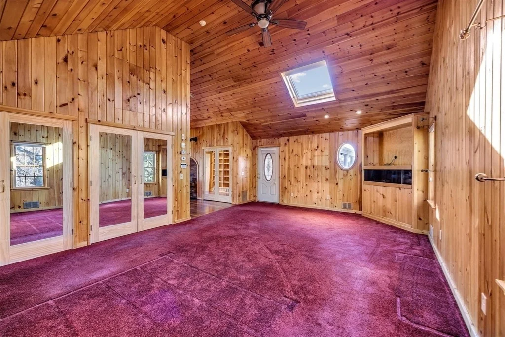 Photo of 77 Hazel Ln