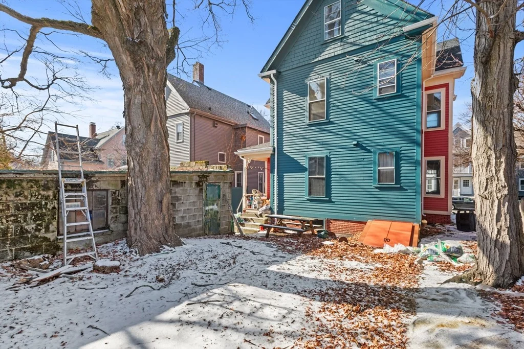 Photo of 15 Willow Ave