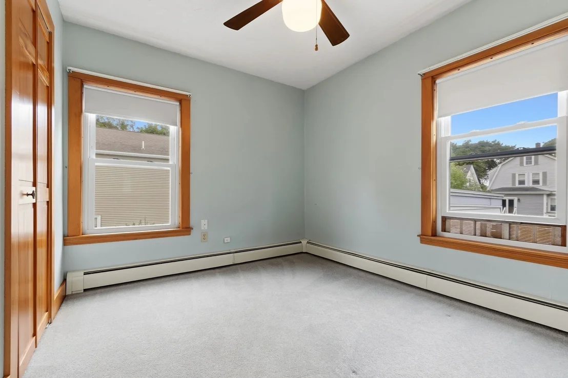 Photo of 4 Longfellow St