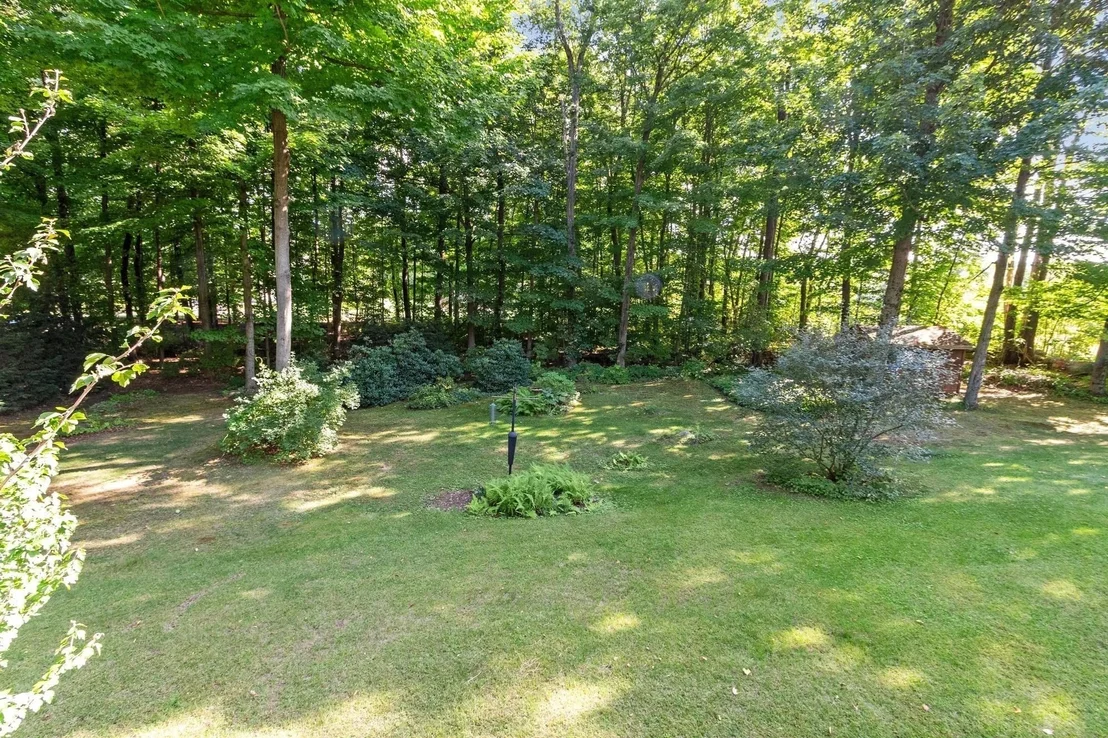 Photo of 144 N Row Rd
