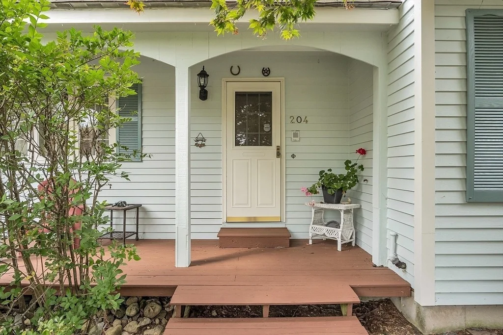 Photo of 204 Houghtons Mill Rd