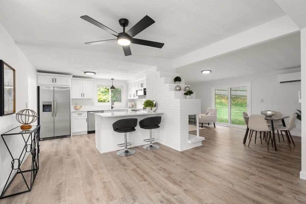Photo of 6 Ruth Dr