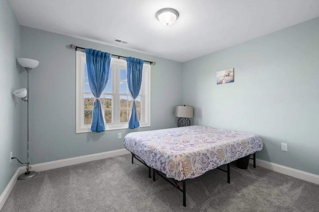 Photo of 32 Hycrest Rd