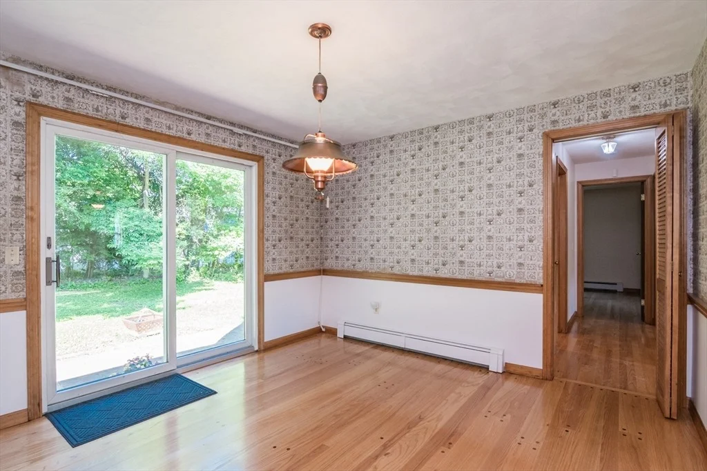 Photo of 208 Rolling Ridge Rd