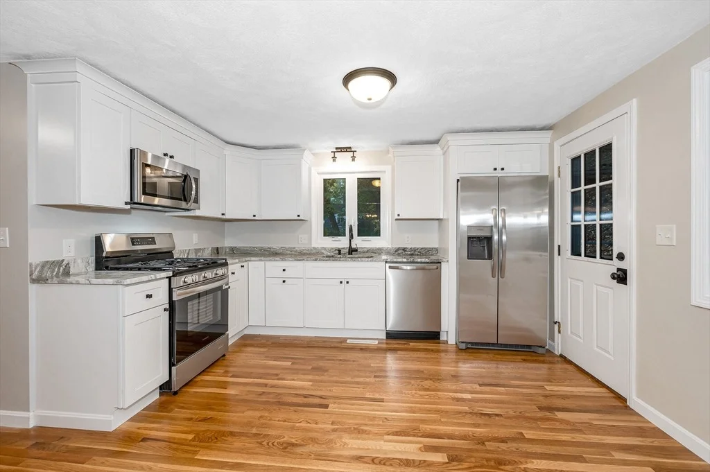 Photo of 355 Andover St