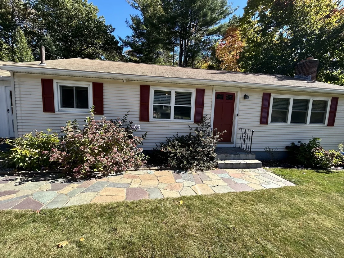 Photo of 56 Valleyview Rd