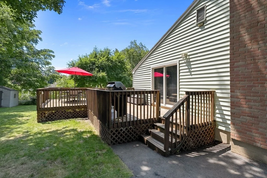 Photo of 10 Perley Ave