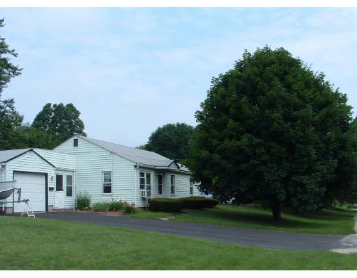 Photo of 21 Budd Dr
