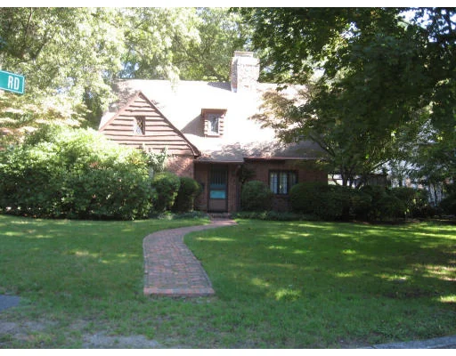Photo of 46 Collins Rd
