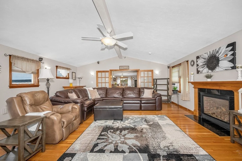 Photo of 6 Surrey Rd