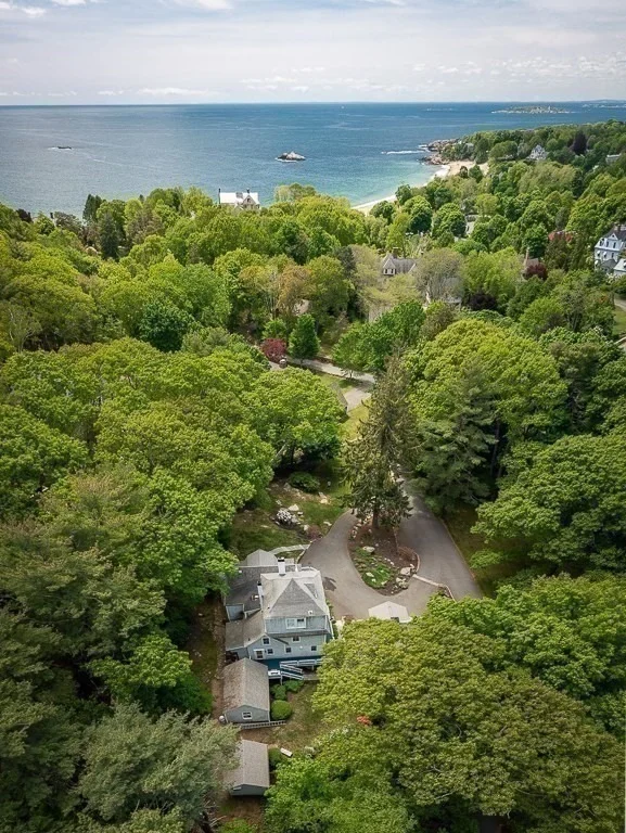 Photo of 20 Old Neck Rd