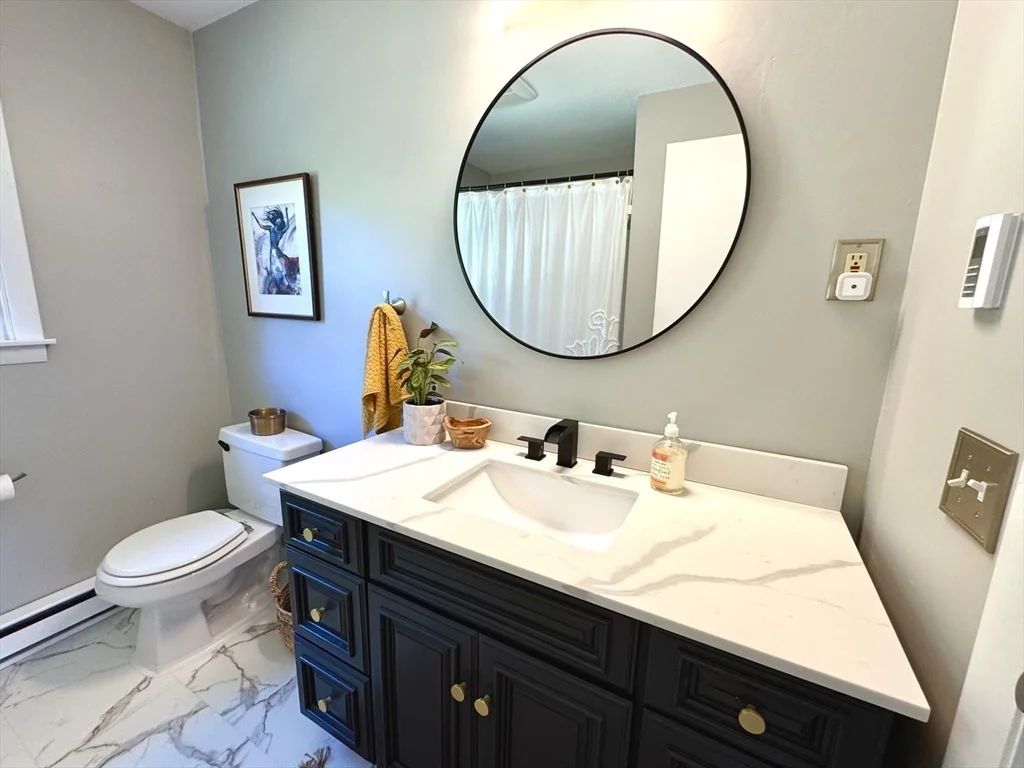 Photo of 1007 Westhampton Rd