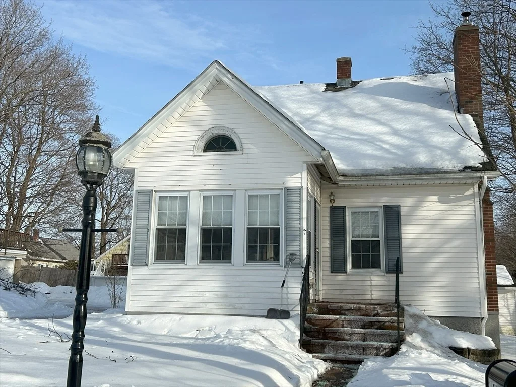 Photo of 38 Sunset Rd