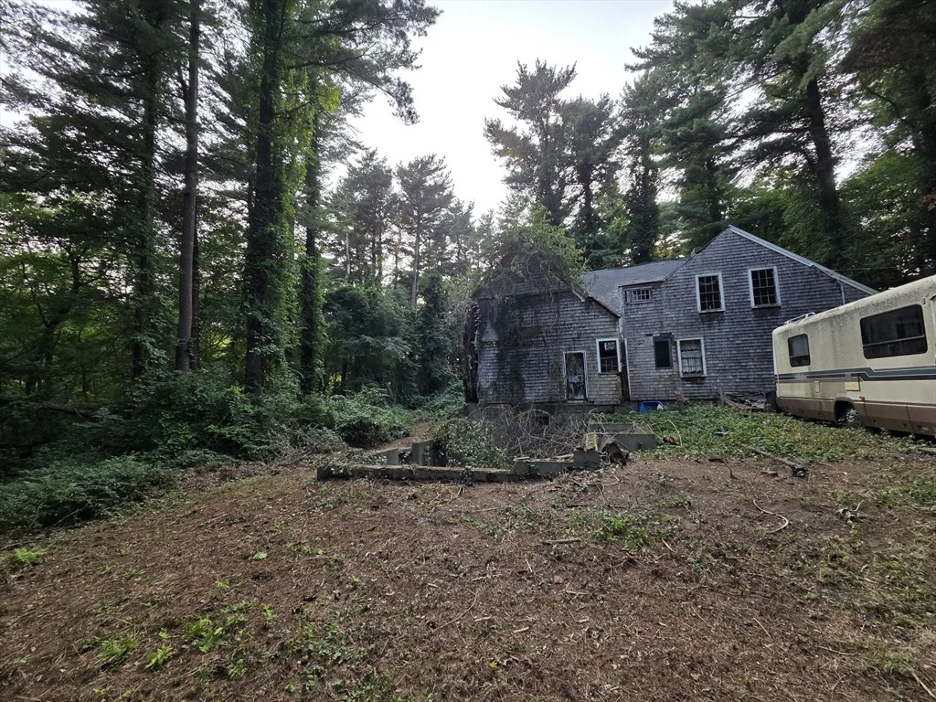 Photo of 425 Main St