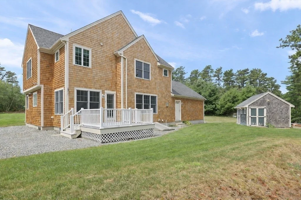 Photo of 10 Pond Edge Trl