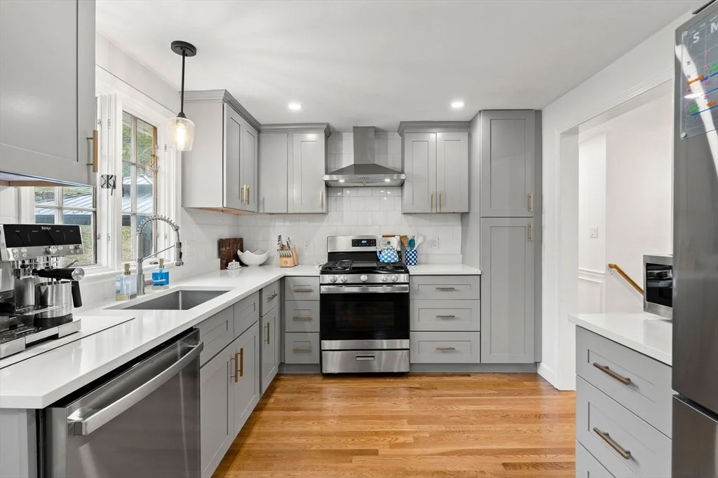Photo of 92 Moffatt Rd