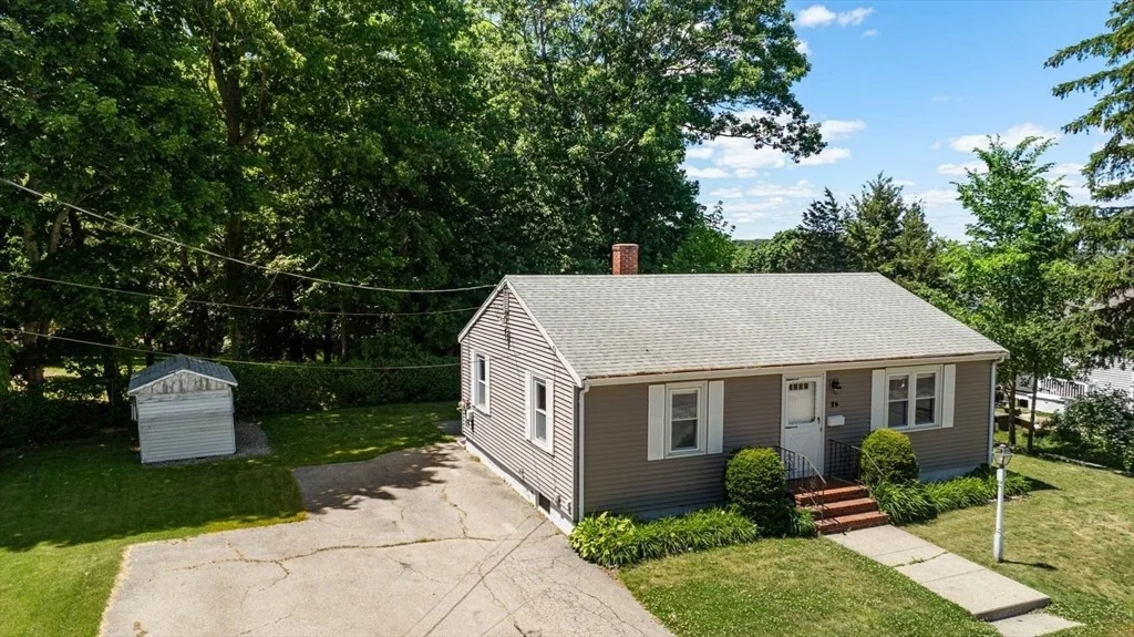 Photo of 26 Linden Rd