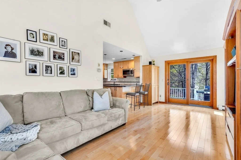 Photo of 3 Macleod Ln