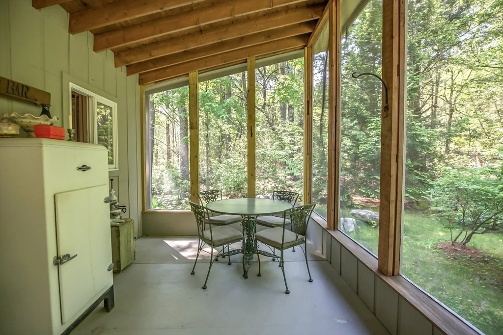 Photo of 265 Fox Den Rd