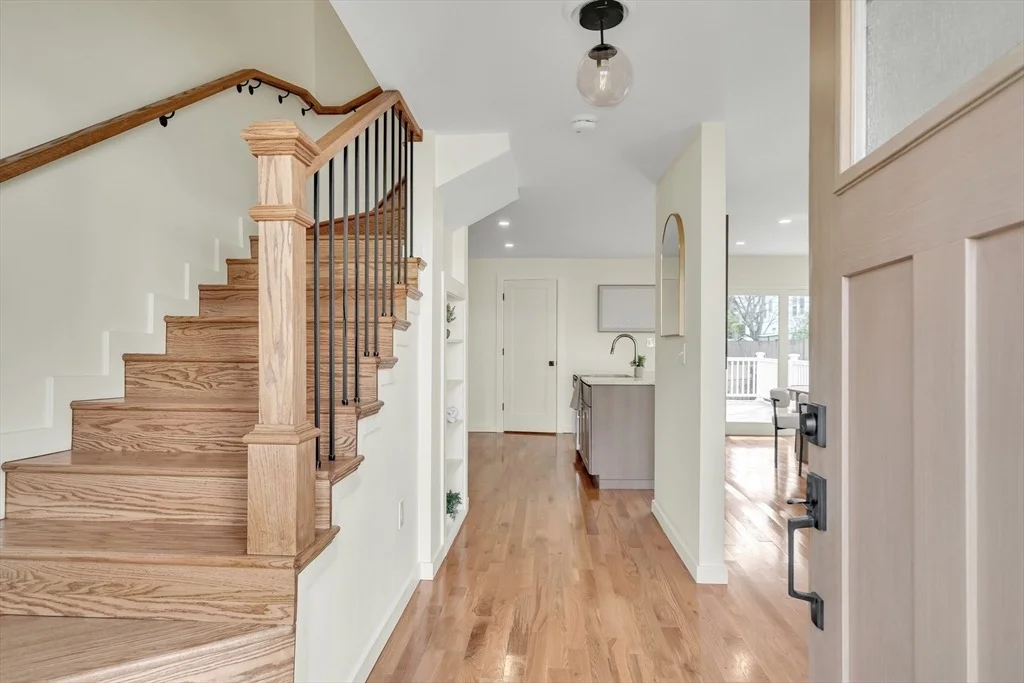 Photo of 56 Riverview St
