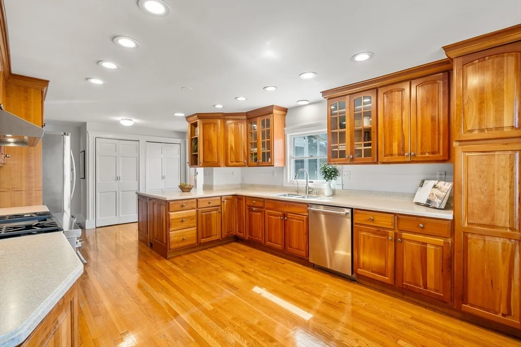 Photo of 285 Fairmount Ave