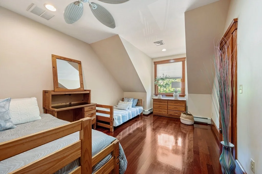 Photo of 60 Whittier Rd