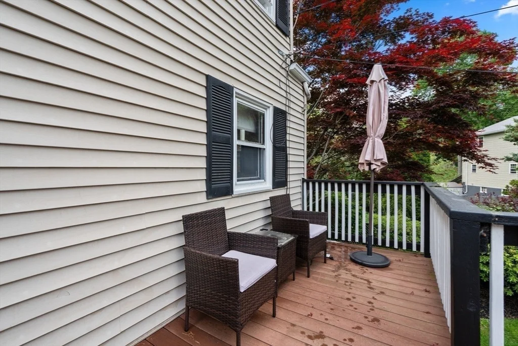 Photo of 84 Windsor Ave