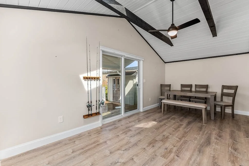 Photo of 28 Lakeview