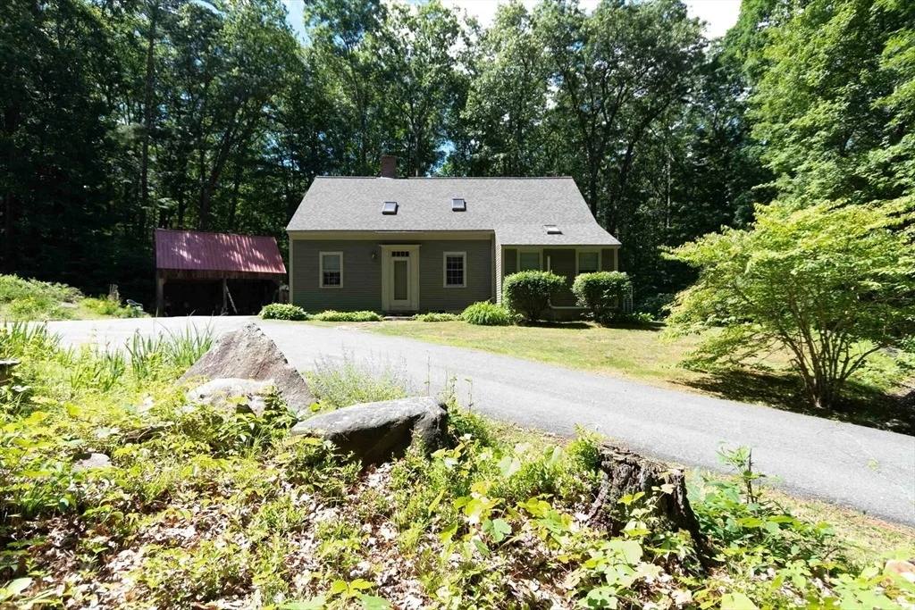 Photo of 80 Lyman Rd