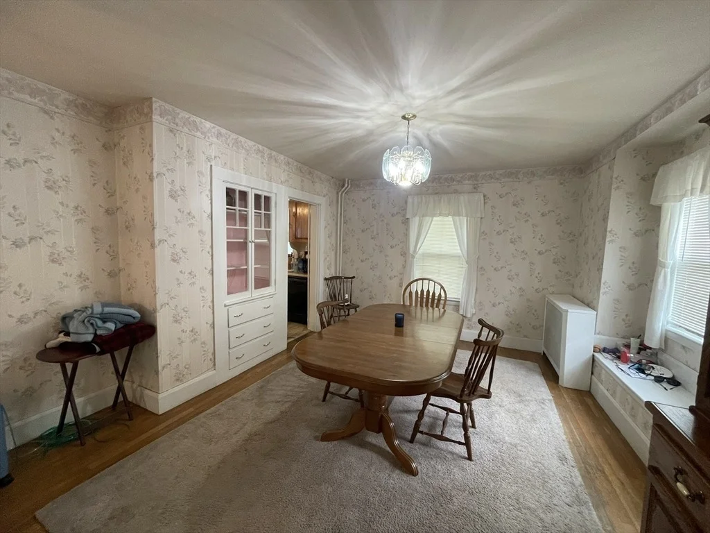 Photo of 384 Elliott St